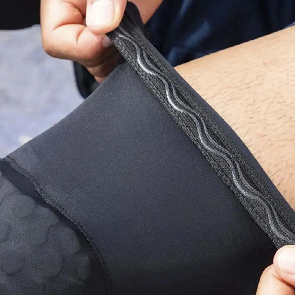 منصات الركبة كرة السلة ، الكرة - مراجعة Knee Brace Badminton وسعره